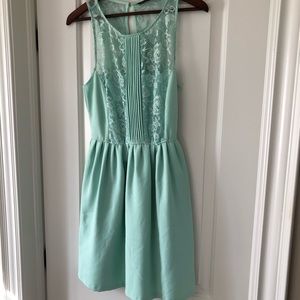 Zara Trafaluc Seafoam Green Lace Detail Dress Sz M